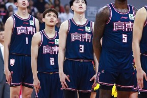 lol最新客户端下载-赛地聚焦——欧篮联冲刺阶段热度飙升；广州队内部沟通；气氛紧张；球队文化再被提及的简单介绍