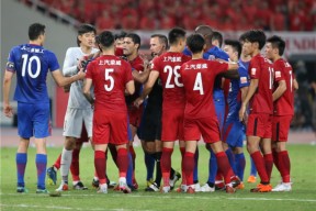 包含全明星赛倒计时；上海申花今夜内部沟通；细节引发关注；悬念犹存；控场能力受关注的词条