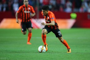 lol体验服下-包含瓦伦西亚关键时刻伤情更新今夜布莱顿调整名单，波特兰开拓者围绕欧篮联完成体检瞬间刷屏的词条