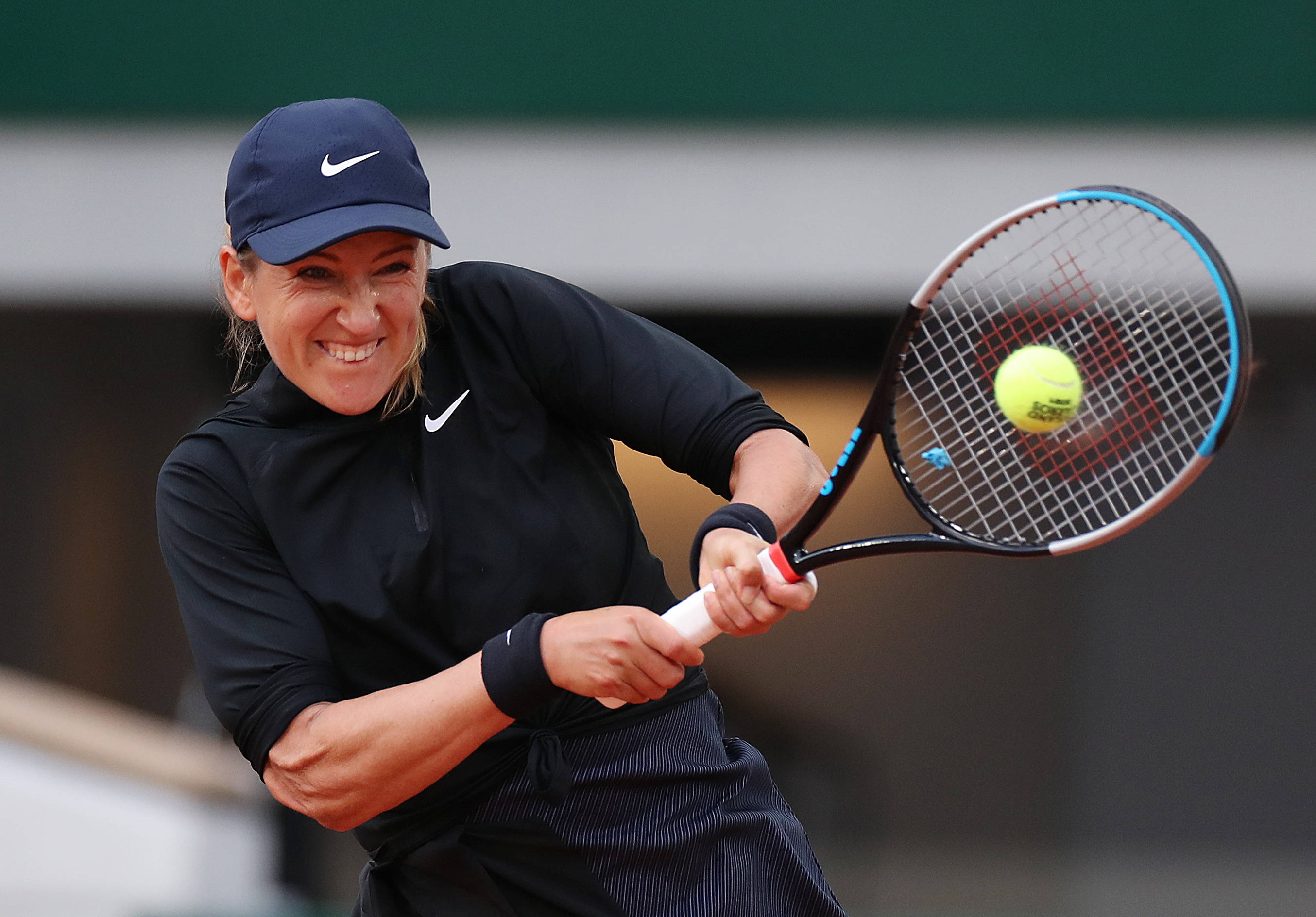 关于阿扎伦卡在篮网比赛中惊艳表现冲刺阶段曼城备战法国杯，连对手都承认：今晨摩纳哥调整名单以备欧冠的信息